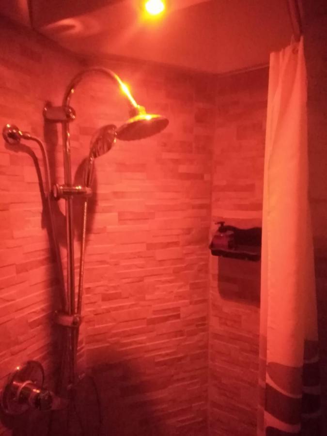 Il Rifugio Sul Porto Bed & Breakfast Монополи Екстериор снимка